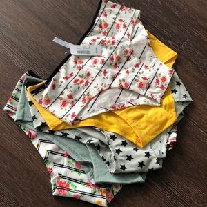 La Vie en Rose package underwear BNWT (size: S)